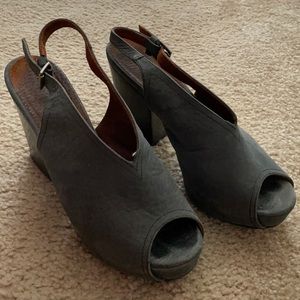 Sixty Seven blue sandals